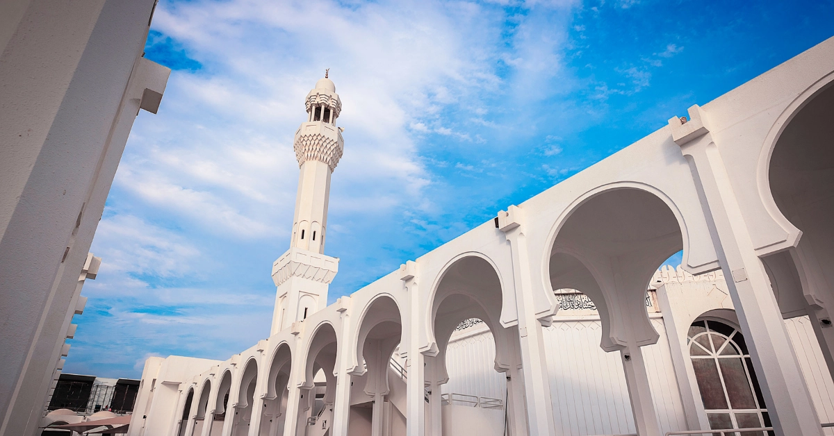 Al Rahma Mosque: The Floating Mosque In Jeddah, Saudi